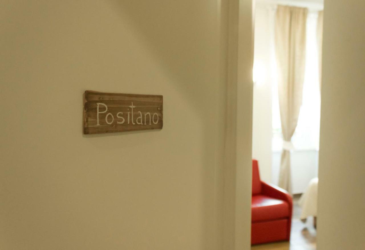 Rooms Stazione Centrale Neapel Exterior foto